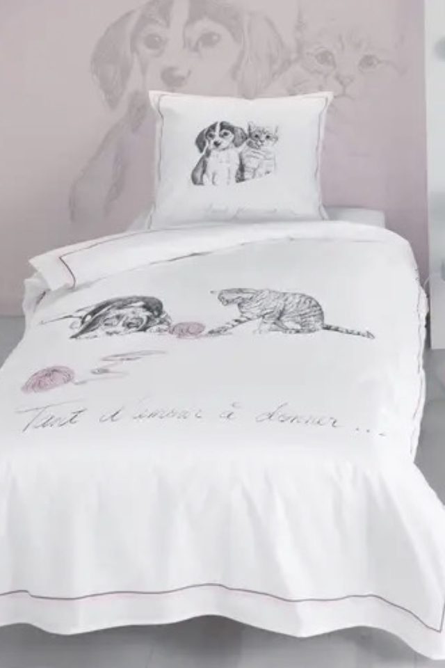 parure de lit enfant made in france Parure de lit percale bio Amis pour la vie animaux chien et chat