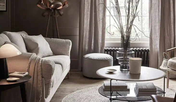 ambiance cosy moderne salon lumière feutrée