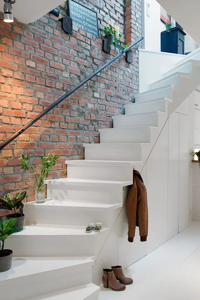 escalier deco blanc brique