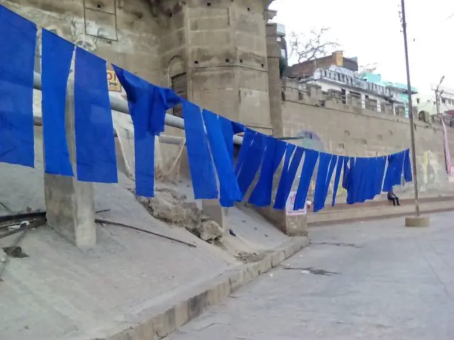 varanasi ghat couleur linge gange