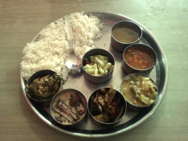 nourriture indienne meal legume riz