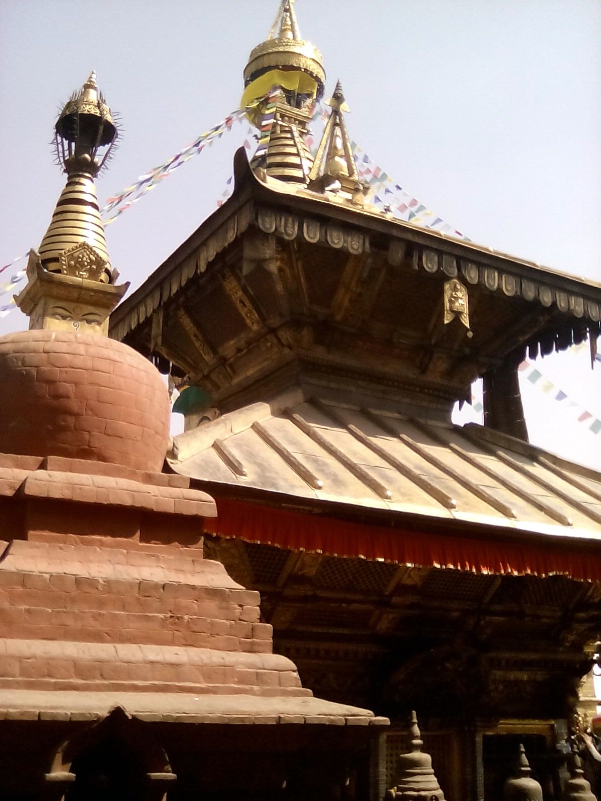 temple katmandou nepal decouverte