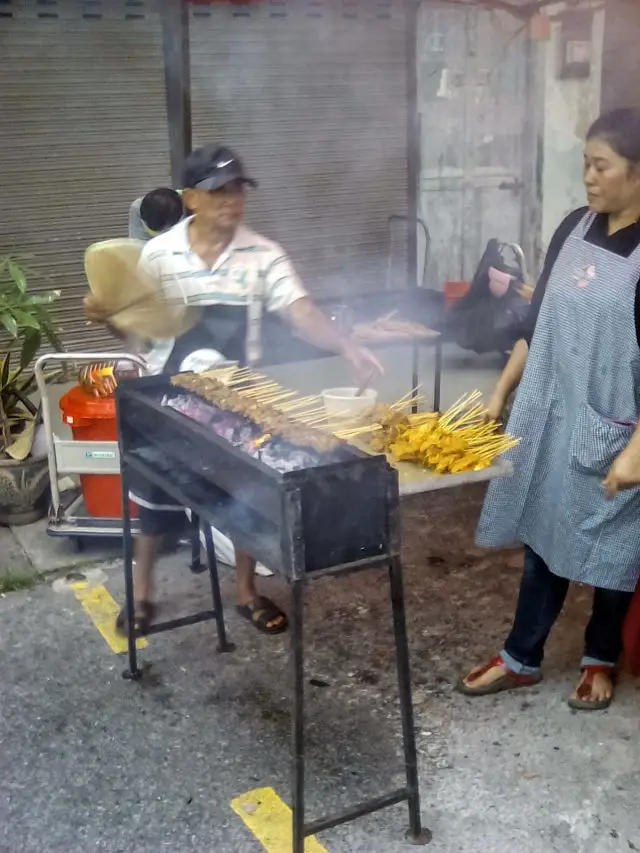 malaisie nourritue satay barbecue brochette
