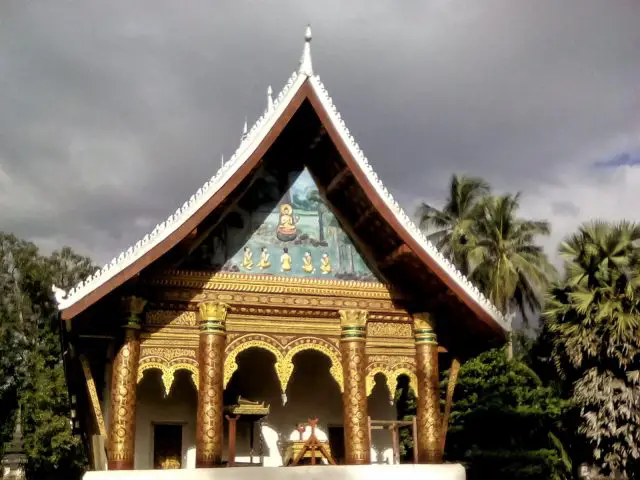 temple dessin dorure bouddhisme laos