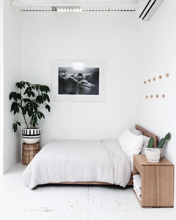 chambre minimaliste chaleureuse