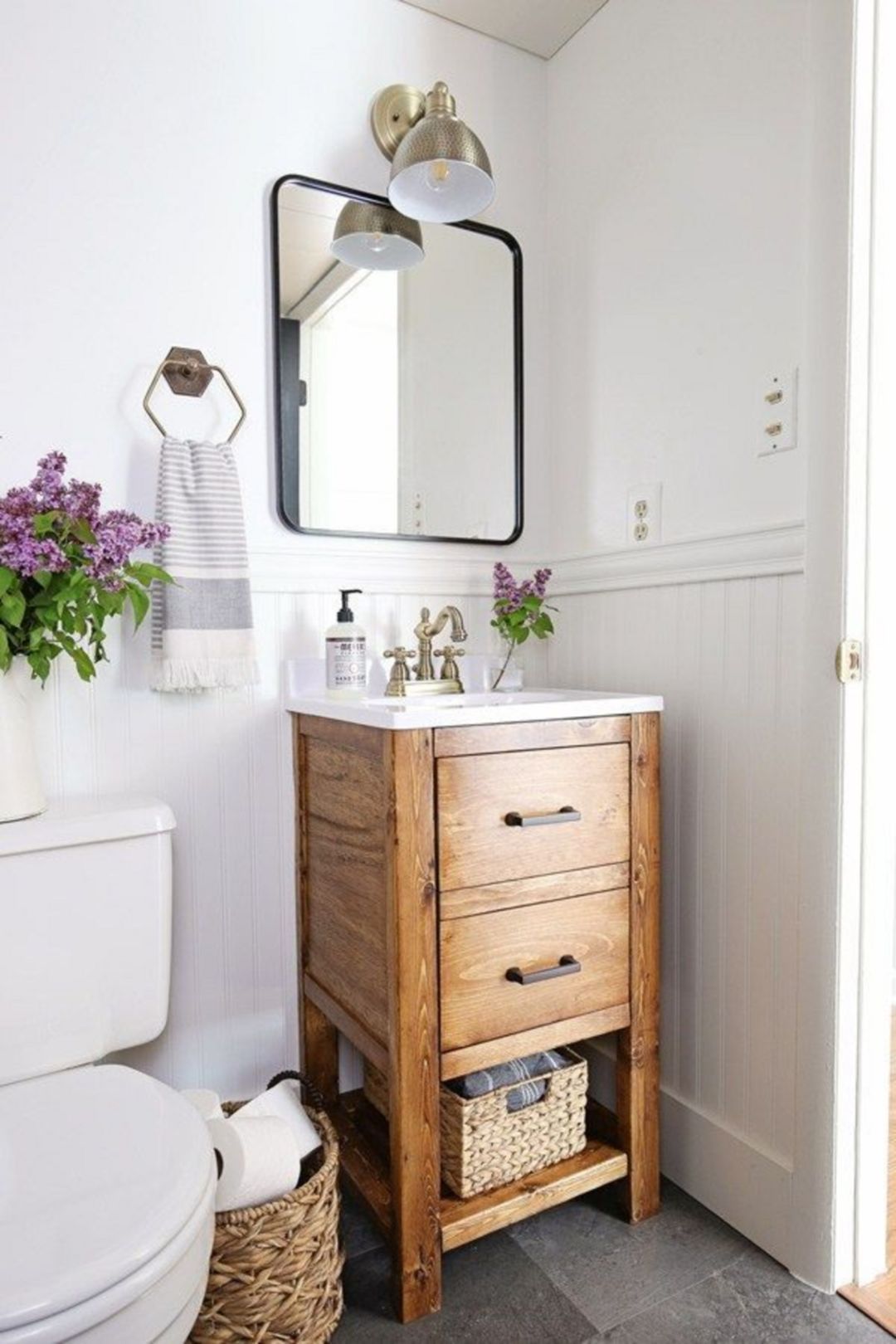 salle de bain minimaliste petit espace