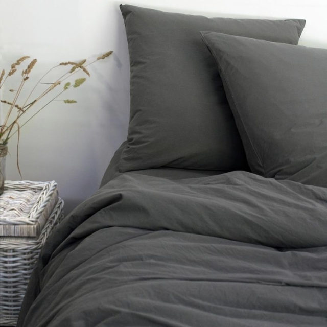 ambiance déco nature chambre linge de lit gris