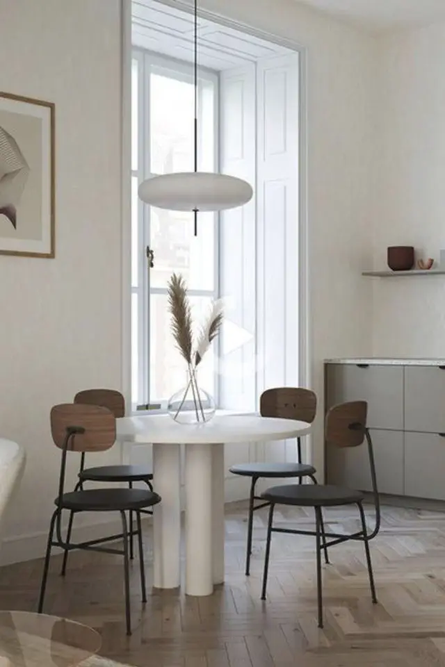 exemple interieur slow deco coin repas salon séjour cuisine table ronde et chaises design industriel
