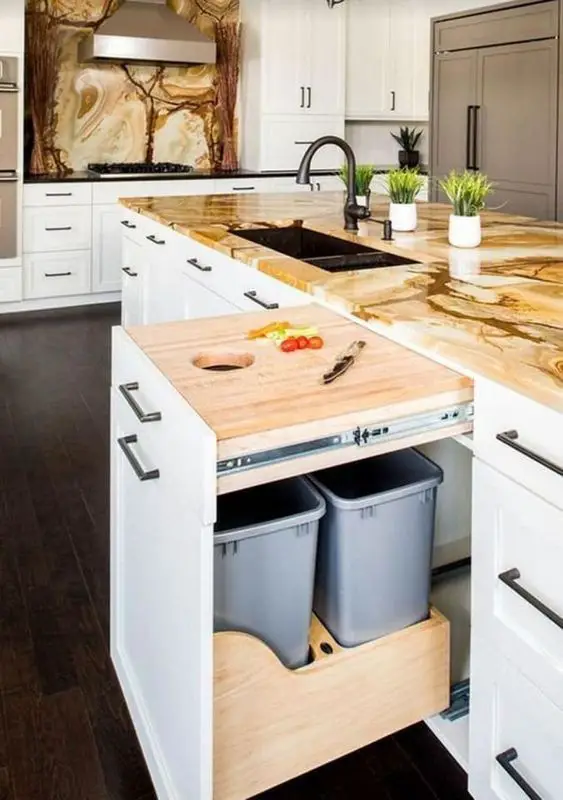 gain de place rangement exemple meuble cuisine poubelle plan de travail mobilier appoint pratique
