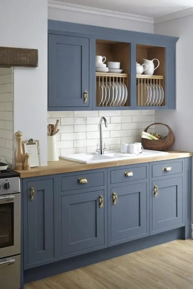 cuisine couleur bleu exemple bleu-gris classique chic familial