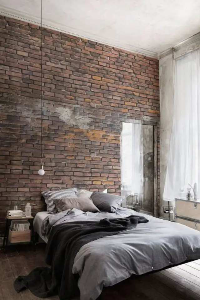 chambre a coucher style masculin exemple mur accent brique simplicité industriel