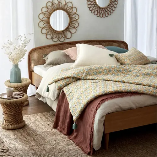 deco textile lin lave tendance dessus de lit décor chambre naturelle et chaleureuse