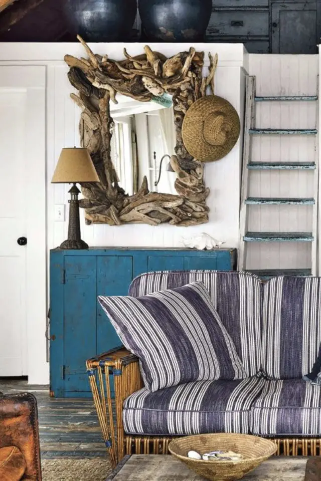 deco interieure style bord de mer exemple idée décoration salon soubassement bleu canapé textile gris bleu blanc