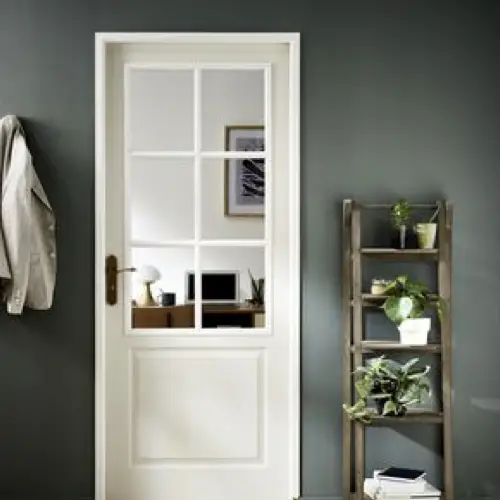 ou trouver porte vitree interieure pas cher classique en bois peint en blanc petit carreau battante