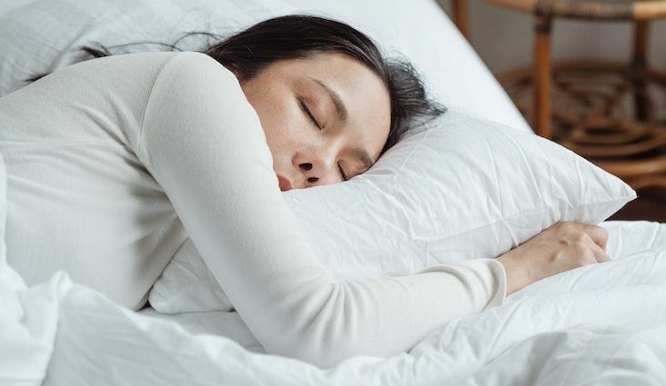 conseils bien choisir bon oreiller confort bien être qualité de sommeil problème de santé