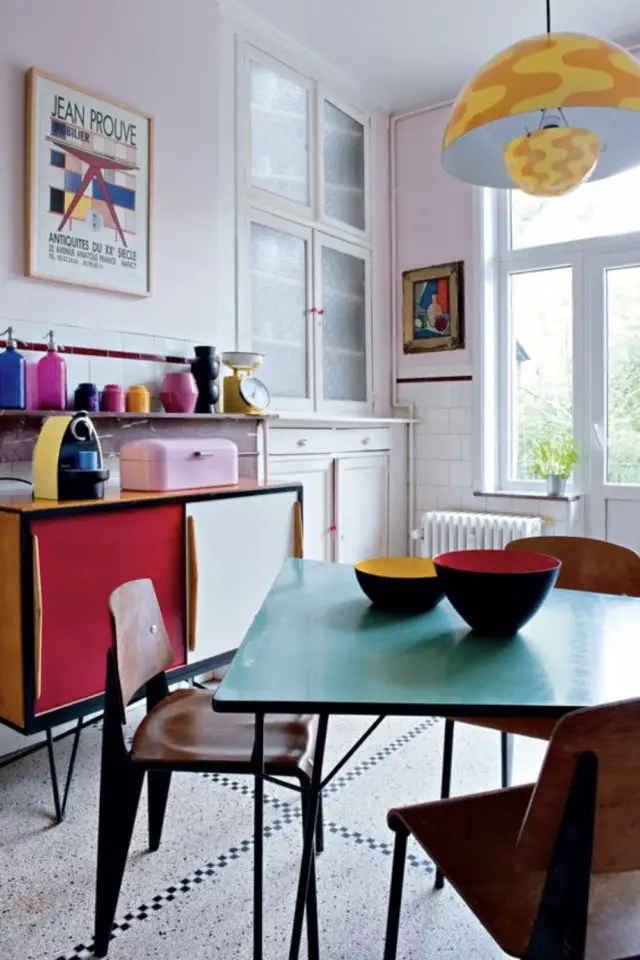 decoration vintage formica exemple années 60 70 inspiration déci petit meuble mid century modern
