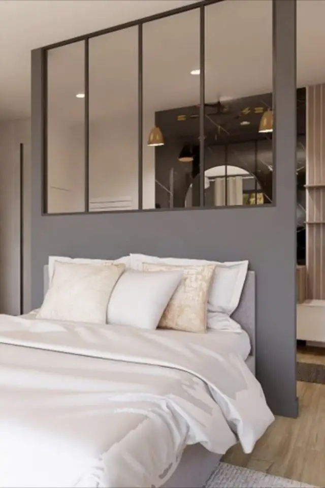 exemple verriere moderne chambre tête de lit soubassement gris peinture petit mur