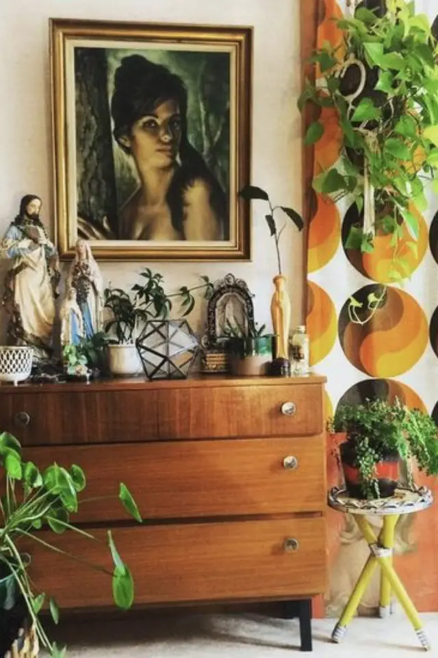 meuble vintage plantes vertes exemple 1commode style années 70