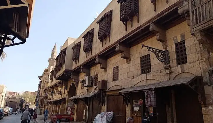 nomade visite du caire souk architecture ancienne moucharabieh