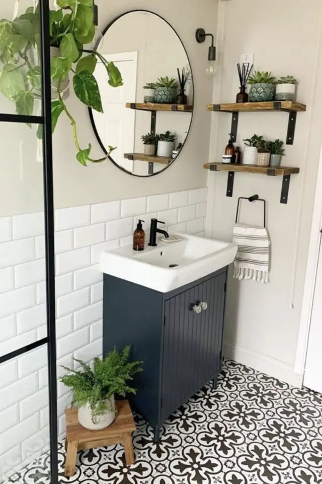 salle de bain sol motif exemple carreaux de ciment noir et blanc