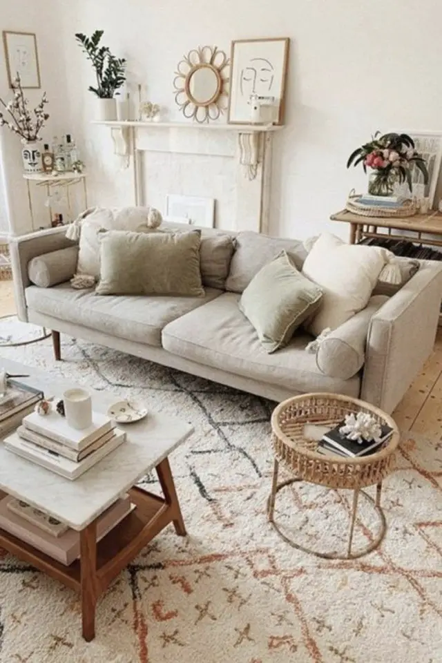 salon style slow living exemple tapis berbère moderne canapé gris beige greige rotin moderne