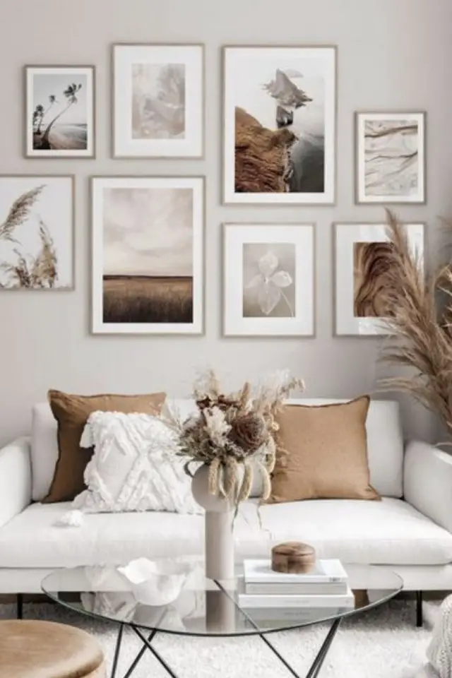 coussin deco salon moderne petite pièce à vivre beige cadre décoration murale