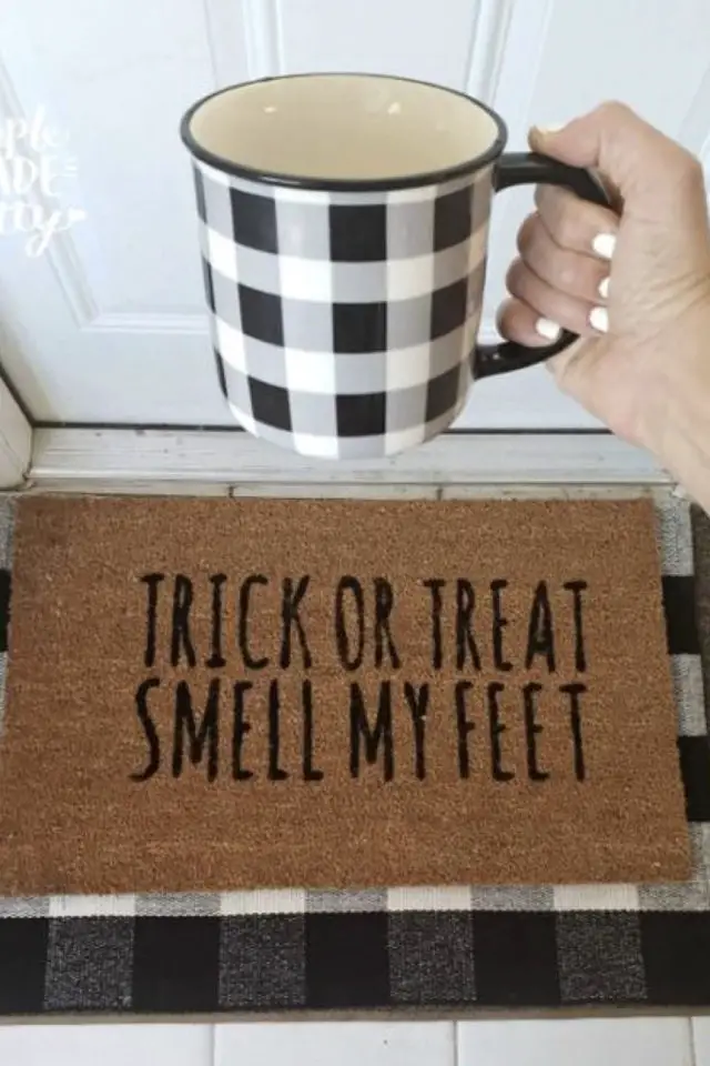 exemple deco personnalisee cricut pochoir customisation paillasson