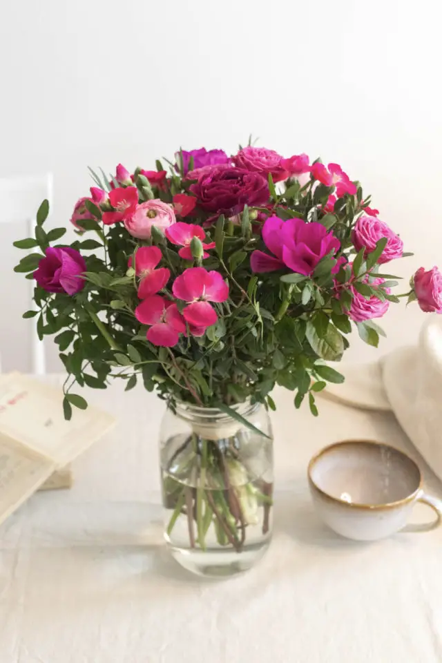 bergamotte offrir fleur tendance saint valentin bouquet composition florale oeillet renoncule