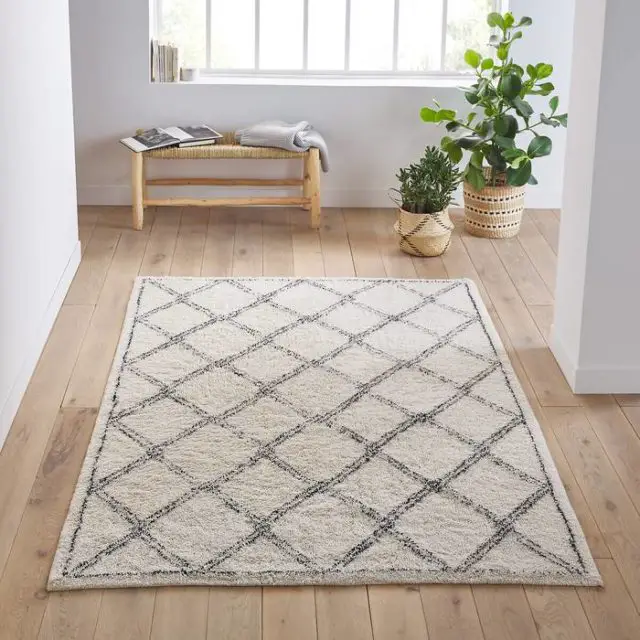 soldes deco hiver La Redoute Tapis style berbère indoor/outdoor écru et motif noir