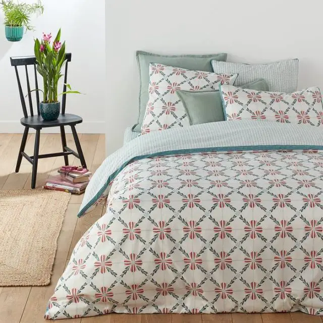 soldes deco hiver La Redoute Housse de couette coton imprimé blanc céladon rouge