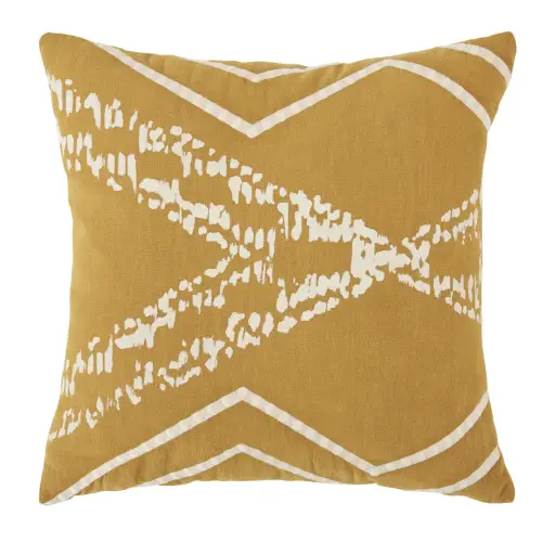 soldes touche de couleur organique ocre Maisons du Monde Coussin en ramie et coton jaune 25,99 € 12,95 € 