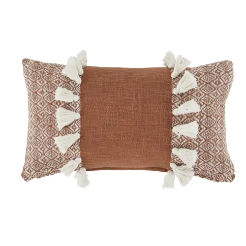 touche couleurs organique rouille terracota Maisons du Monde Coussin en coton tissé terracotta avec pompons 17,99 €