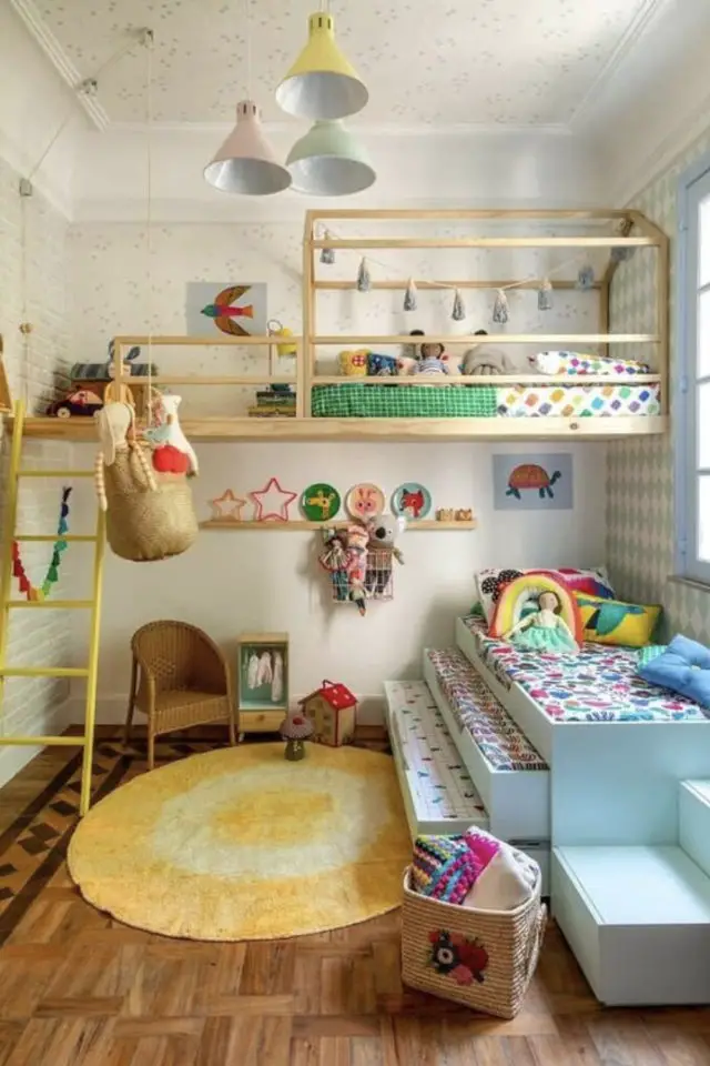 exemple mezzanine chambre enfant bois simple couleur gain de place