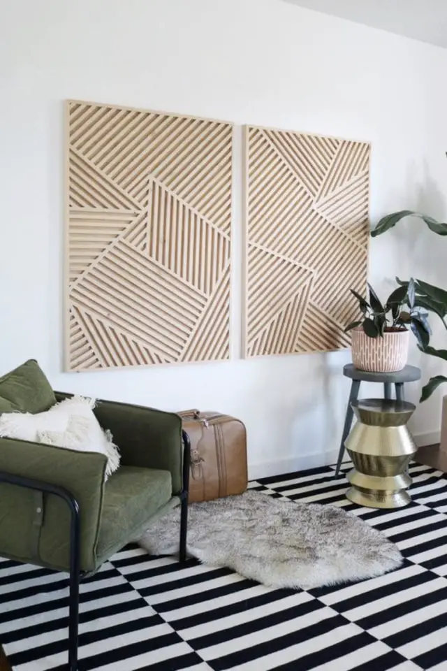 deco murale bois tableau a accrocher symétrie panneau clair tasseaux