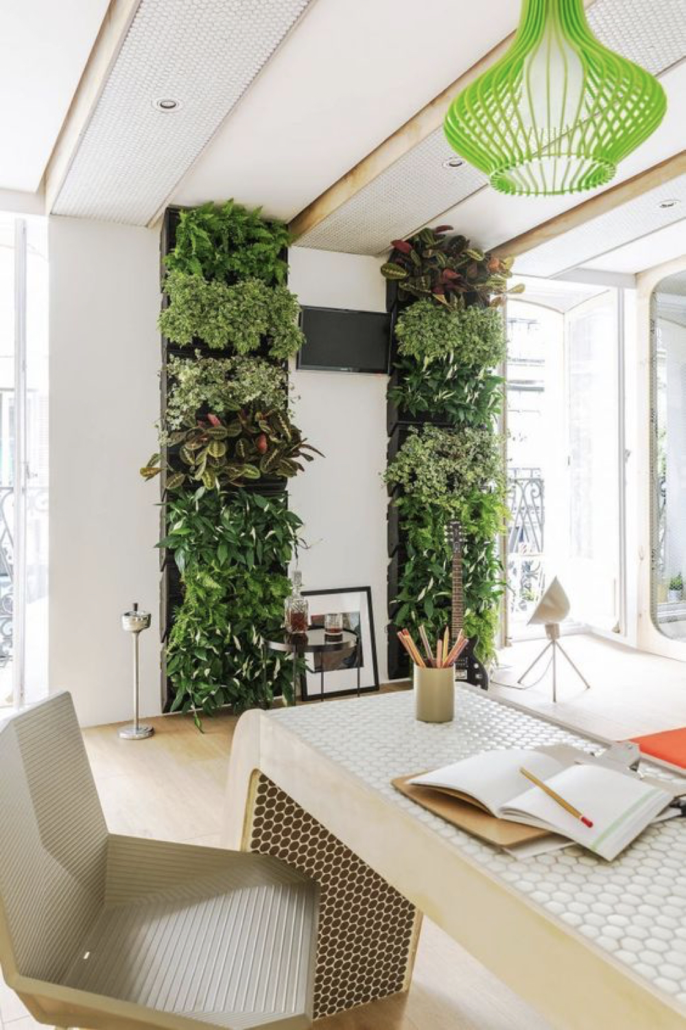 [Idées déco] Jardin intérieur vertical – 12 façons de l’adopter chez ...