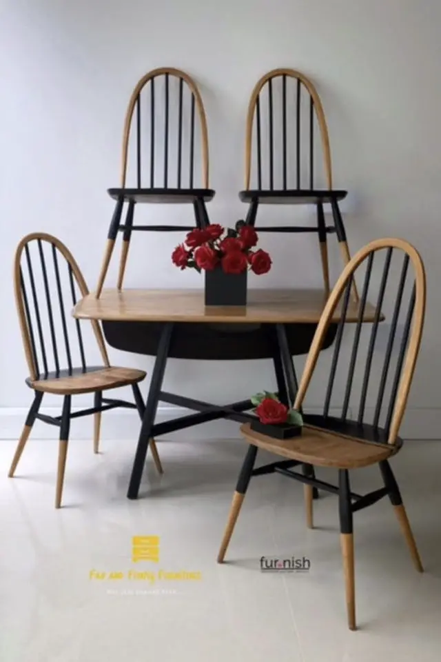 recup chaise deco ecolo salle a manger vintage scandinave bois et peinture noire élégante
