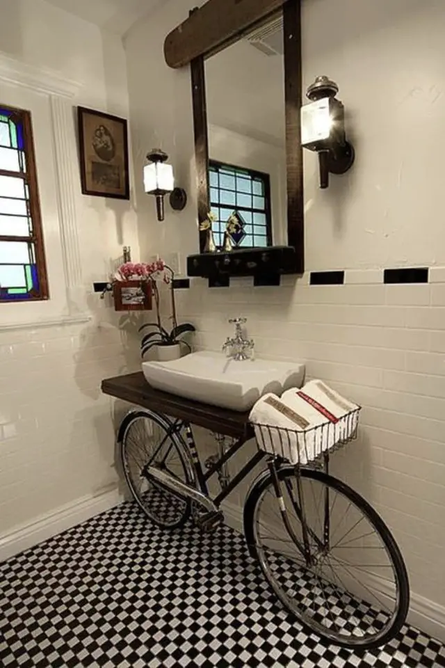 salle de bain recup evier meuble vasque transformation vélo décor original