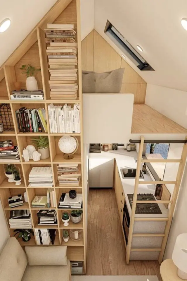 amenagement cuisine tiny house exemple en L sous mezzanine pratique fonctionnelle