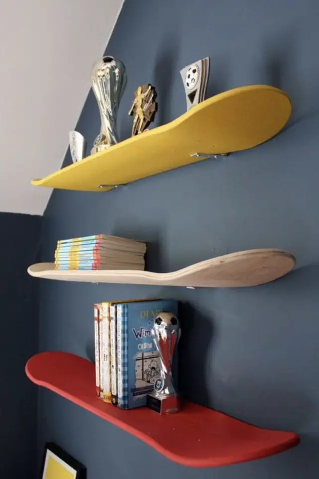 chambre petit garcon theme sport skateboard récup étagère upcycling