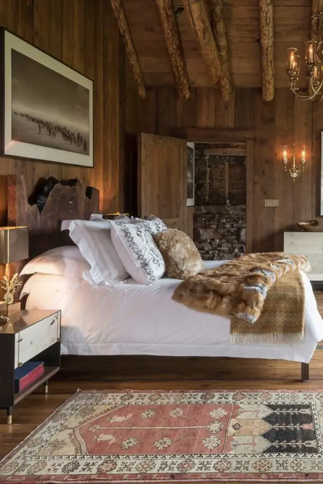 exemple chambre decor chalet montagne élégant lambris bois tapis oriental plaid en fourrure coussin