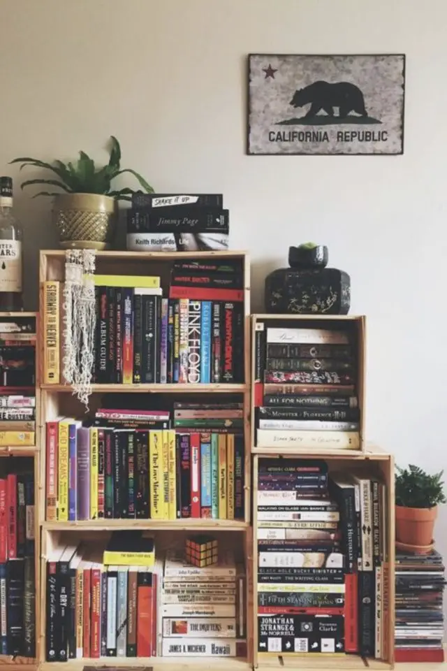 exemple deco petite bibliotheque caisse de rangement à assembler rangement petit appartement