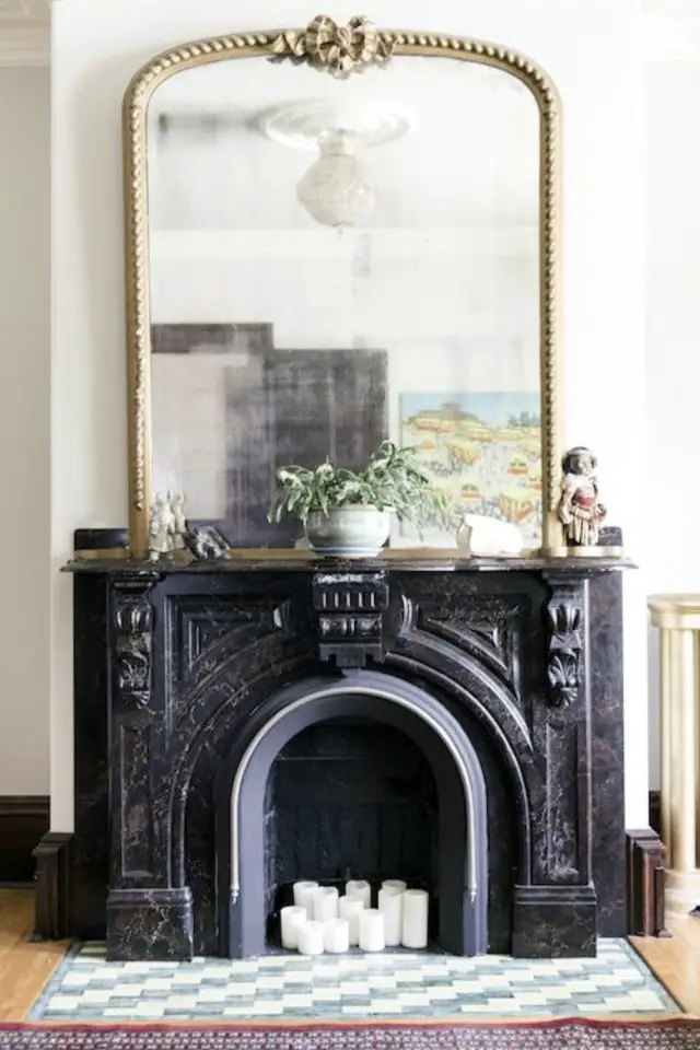 foyer cheminee cintre exemple style classique chic victorien marbre élégant 