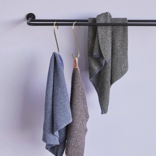 ou trouver porte serviette design salle de bain Porte-serviettes noir Pipe à accrocher au mur