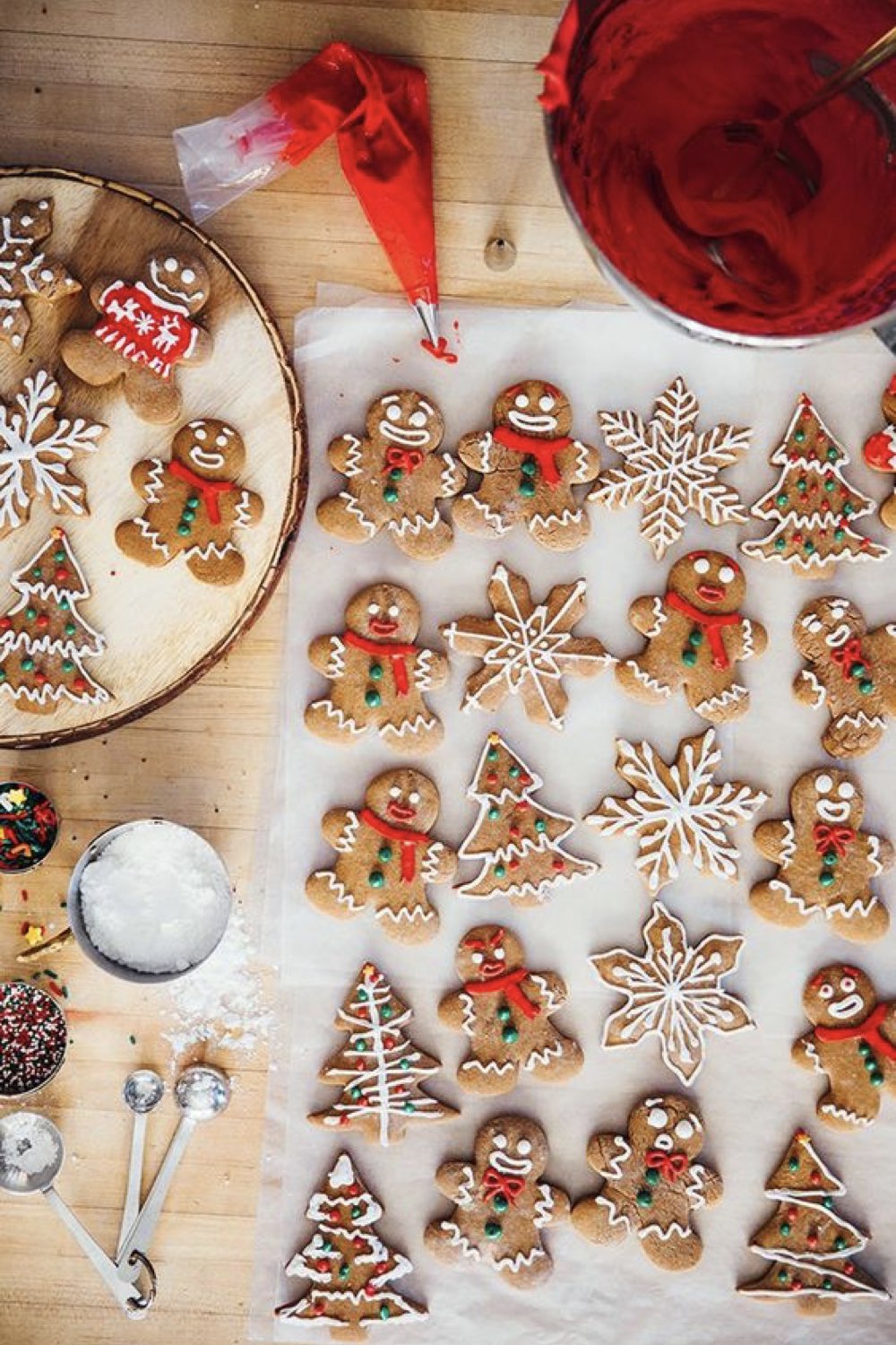 Déco Sapin Noël Artisanale – Bonhommes Pain D'épices : Un Ivre Et Un Sobre (paire)
