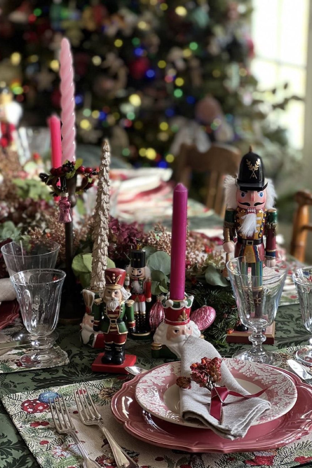 Porte-bougies De Noël En Forme De Couronne - Déco Centre De Table Avec Cônes, Pommes De Pin - 4 Bougies