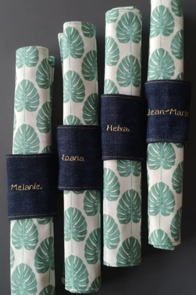 DIY rond de serviette récup jeans à faire soi même couture porte-nom marque-place