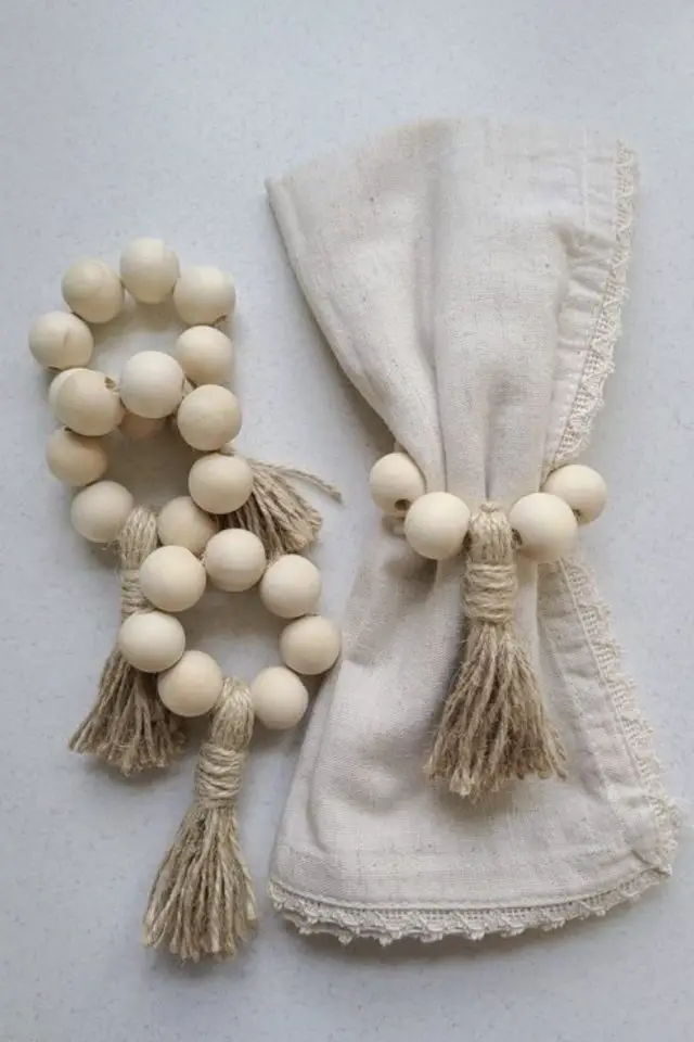 DIY rond de serviette facile à faire moderne perle en bois petit pompons