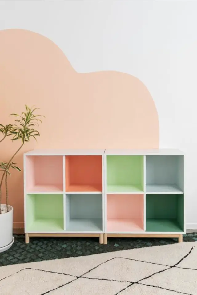 ikea hack chambre enfant exemple Kallax couleur pied ludique peinture bricolage