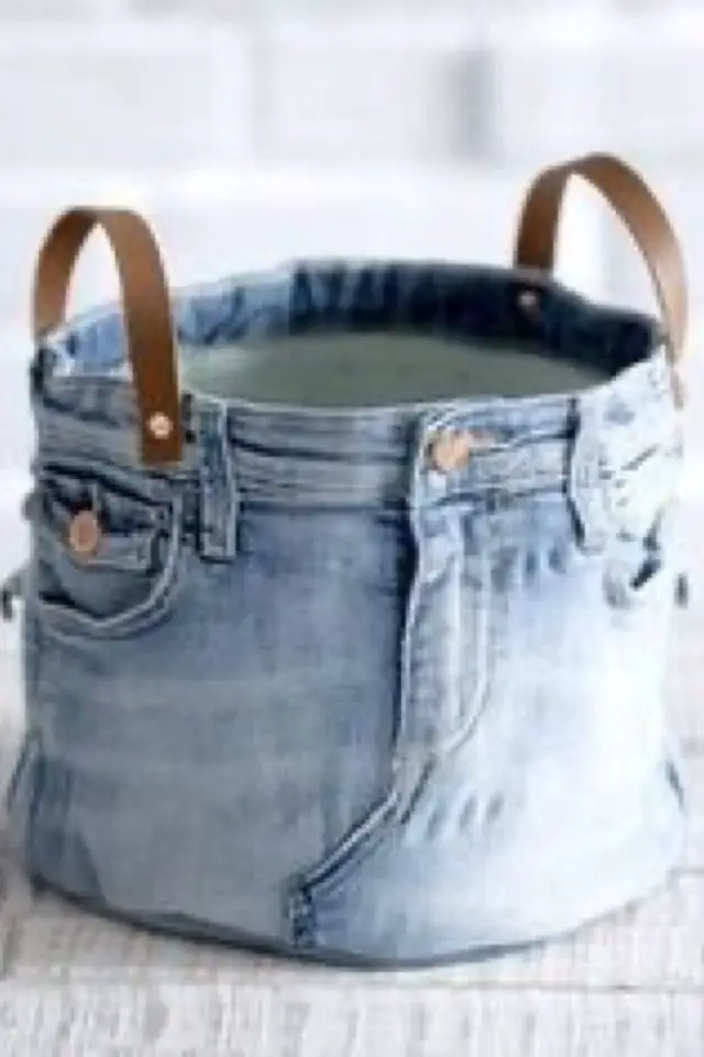 recycler jeans creer decoration petit panier déco hanse en cuir DIY récup