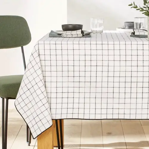 soldes hiver deco linge maison Nappe lin/coton lavé pas cher noir et blanc à carreaux